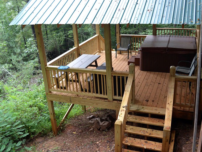 Handicap access Big Pine Cabin Rentals, Cabins, Blairsville, United