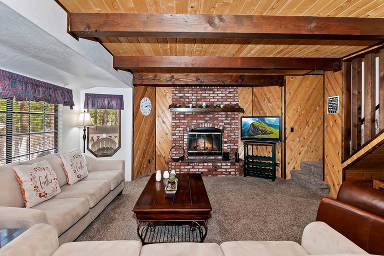 Cabins (United States of America, Big Bear City, California)