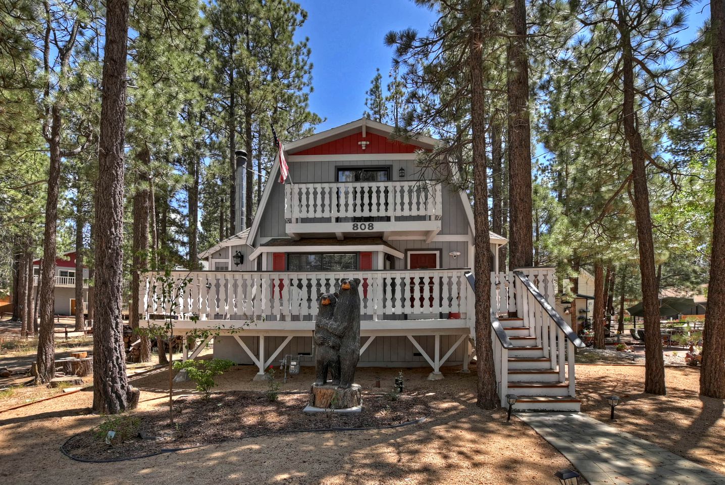 Tranquil Cabin with Barbecue and Beautiful Outdoor Living Space in Big Bear Lake, California