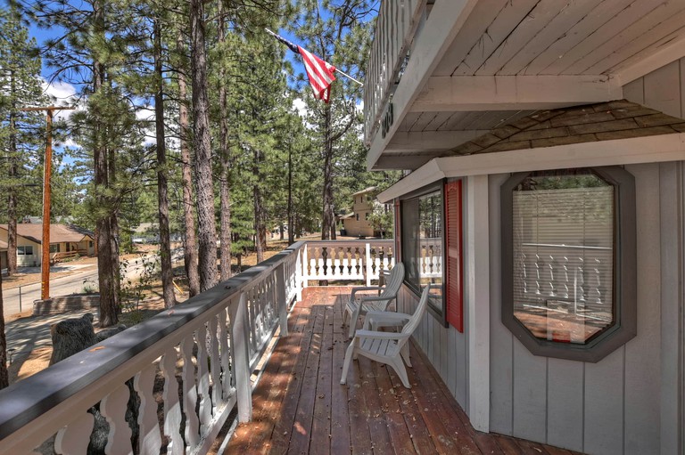 Cabins (United States of America, Big Bear City, California)