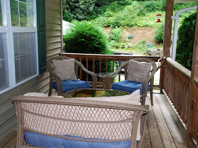 Cabins (Brevard, North Carolina, United States)