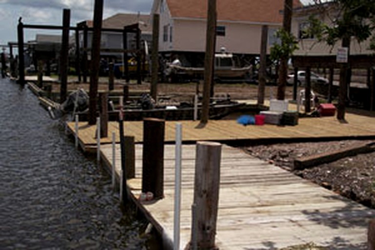 Boats & Floating Homes (Port Sulphur, Louisiana, United States)