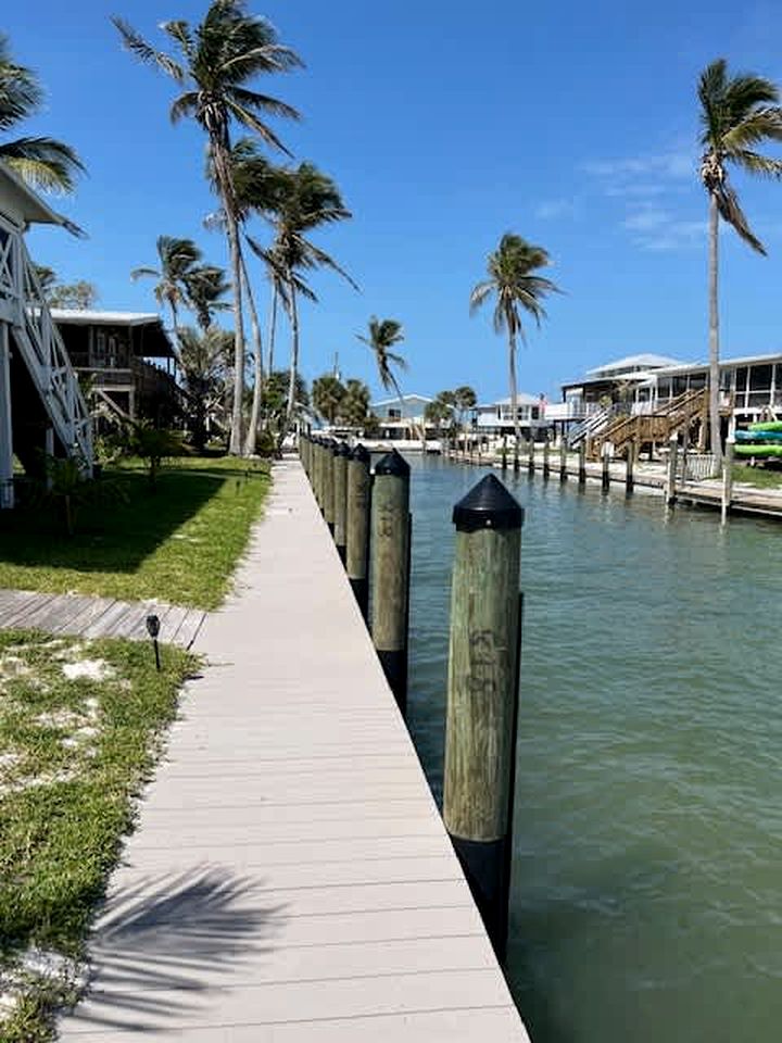 Gorgeous Waterfront Cottage with Private Dock and Incredible Bay Views for an Amazing Getaway in Placida, Florida
