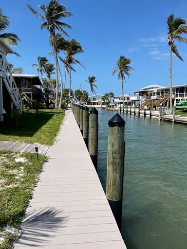 Cottages (United States of America, Placida, Florida)