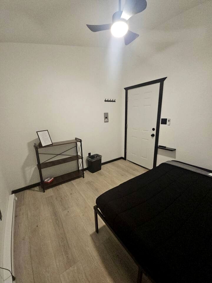 Quiet Cabin Stay With Play Area Great For Families Looking For An Outdoor Adventure in Houston, Alaska