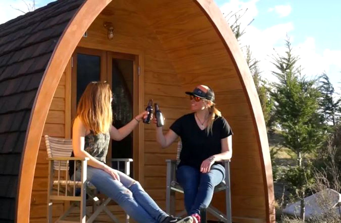 Superb Glamping Accommodation on the Alpine Pacific Route in Canterbury, South Island