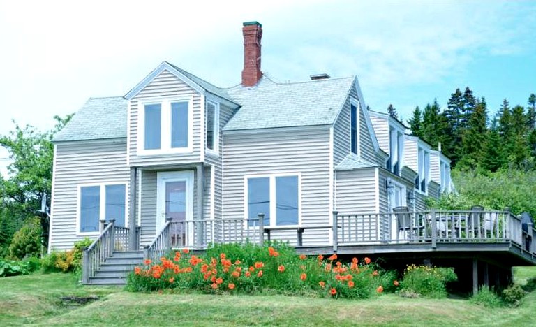 Cottages (Cutler, Maine, United States)