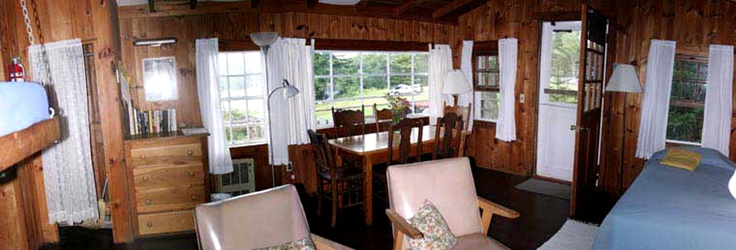 Charming Family-Friendly Cottage in West Boothbay Harbor, Maine