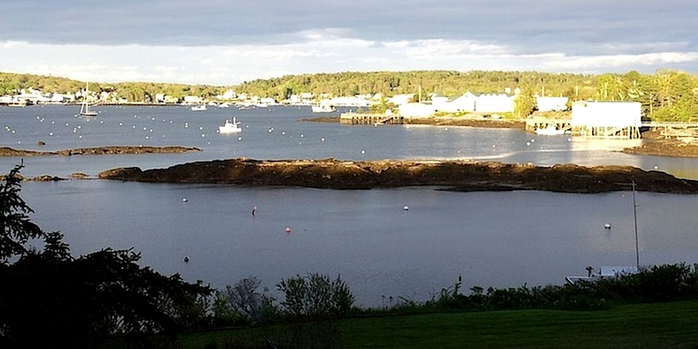 Charming Family-Friendly Cottage in West Boothbay Harbor, Maine