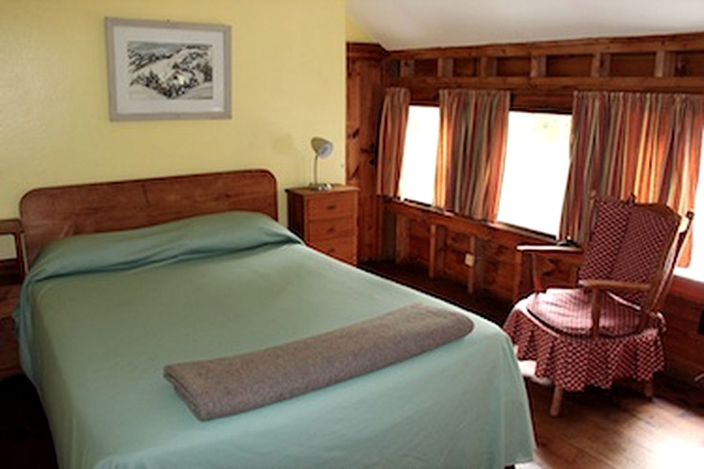 Spacious Dog-Friendly Cottage in the Gorgeous Boothbay Harbor of Maine