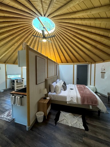 Cabins (United States of America, Canyon Lake, Texas)