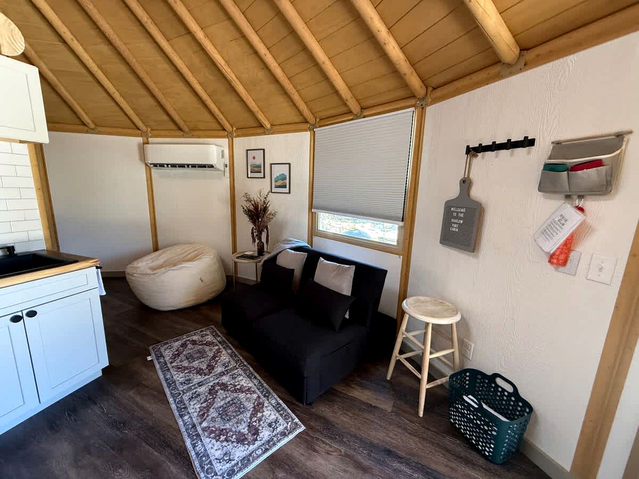 Stylish Yurt Cabin Getaway with Hot Tub Near Canyon Lake, Texas