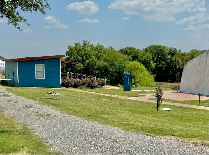 Cabins (United States of America, Denison, Texas)