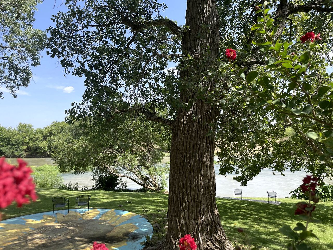 Zen by the River: Pet-Friendly Retreat in Beautiful Bastrop, TX