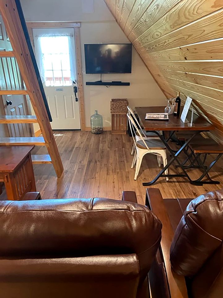 Zen by the River: Pet-Friendly Retreat in Beautiful Bastrop, TX