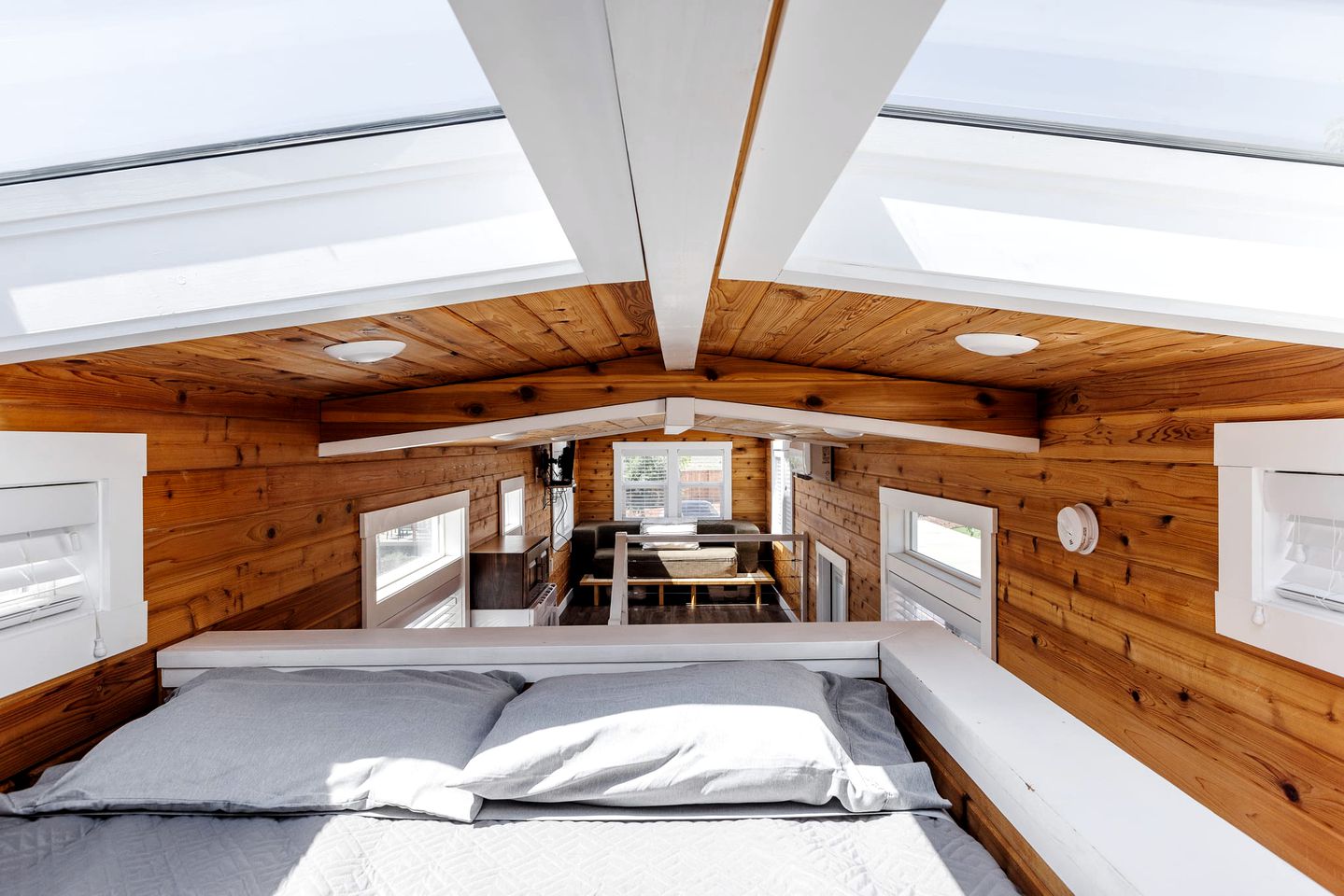 Family Fun Near Zion: Cozy Modern Tiny Home in Beautiful Utah!