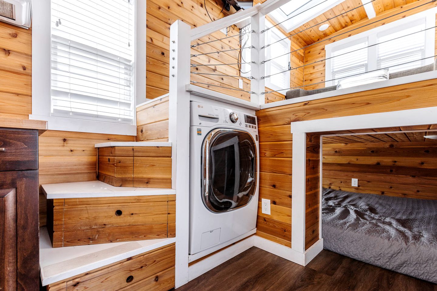 Family Fun Near Zion: Cozy Modern Tiny Home in Beautiful Utah!
