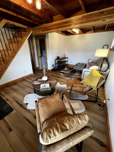 Cabins (United States of America, Ennis, Montana)