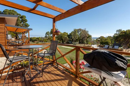 Charming and Tranquil Cabin Rental near Hobart, Tasmania - Photo 3