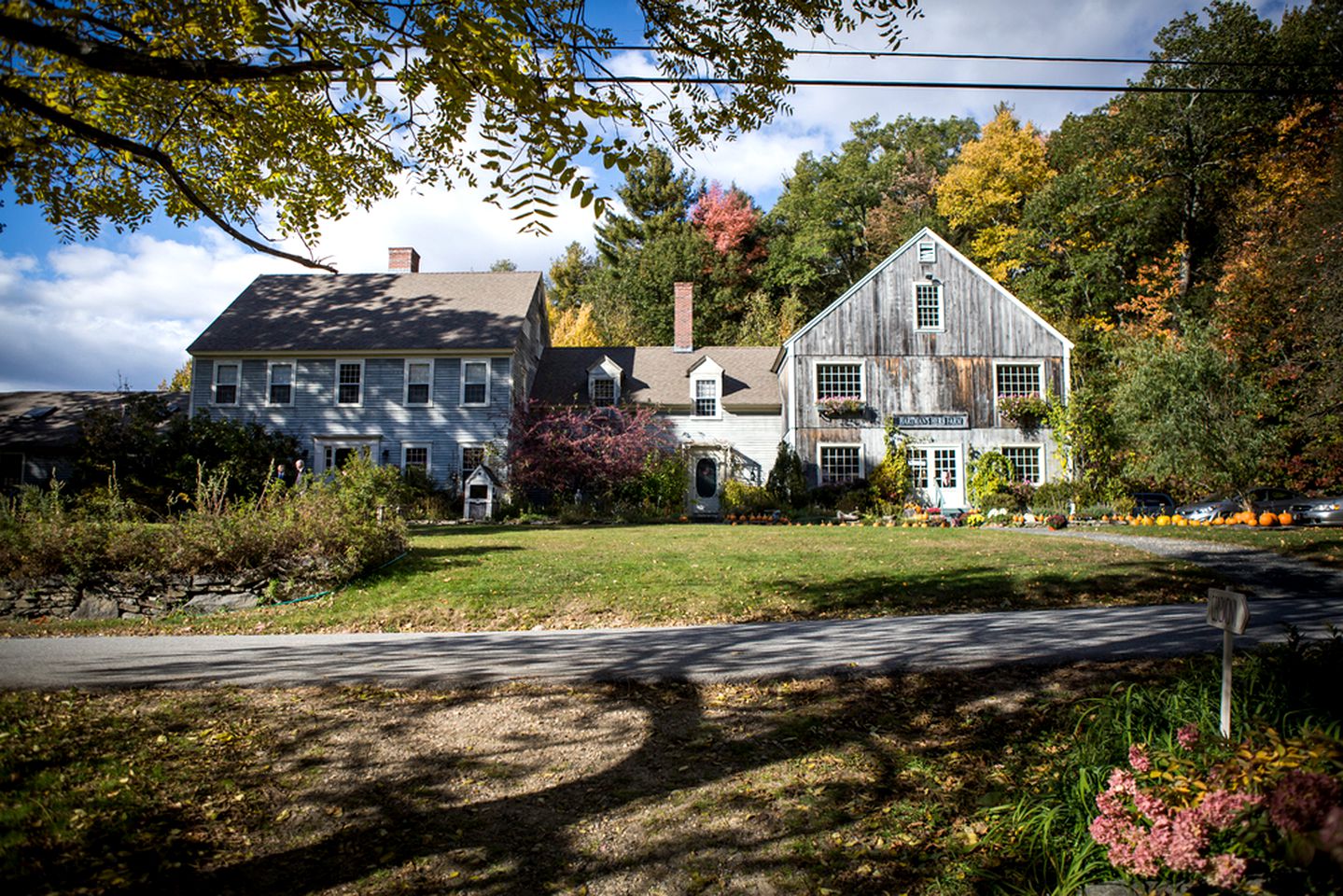 Cozy Bed and Breakfast Lodging near the Quabbin Reservoir, Massachusetts