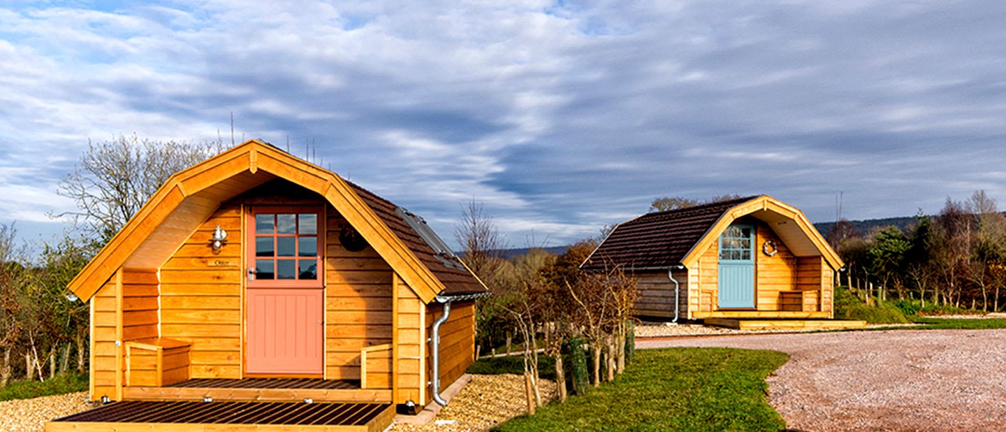 Nature-Framed Pod Retreat with Stylish Comfort & Outdoor Space in England, United Kingdom