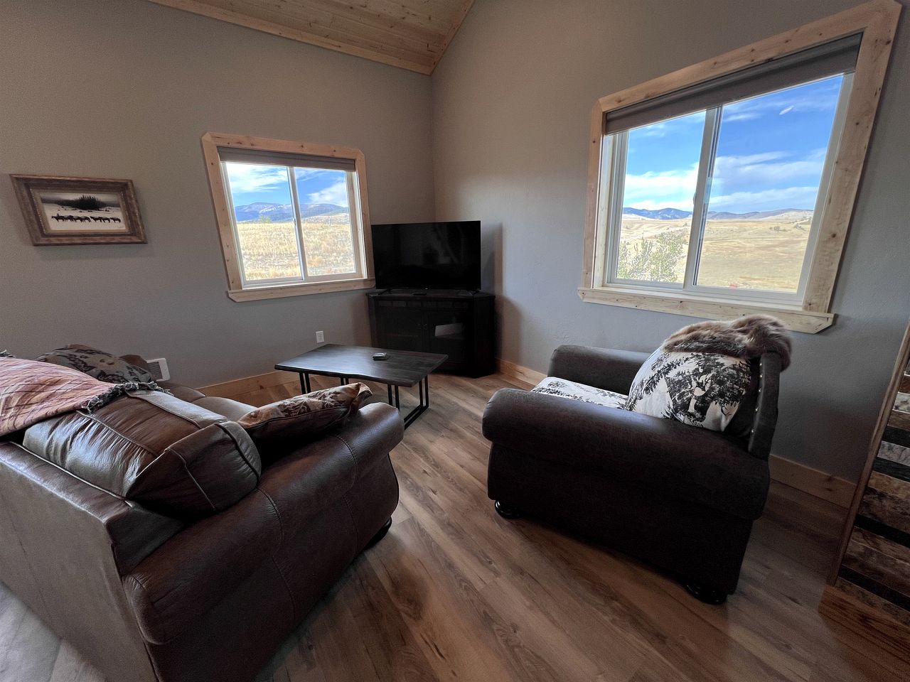 Charming Cabin with Panoramic Mountain Views near Pony in the Tobacco Root Foothills, Montana