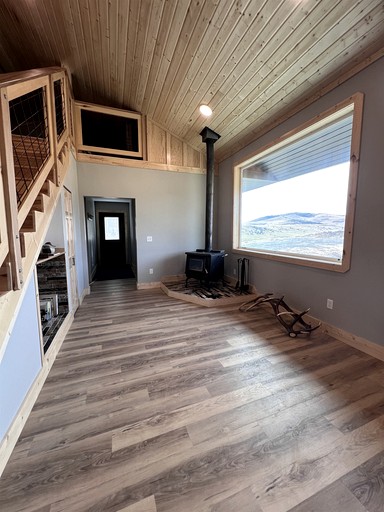 Cabins (United States of America, Pony, Montana)