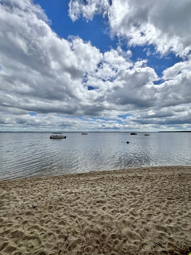 Cottages (United States of America, Sebago, Maine)