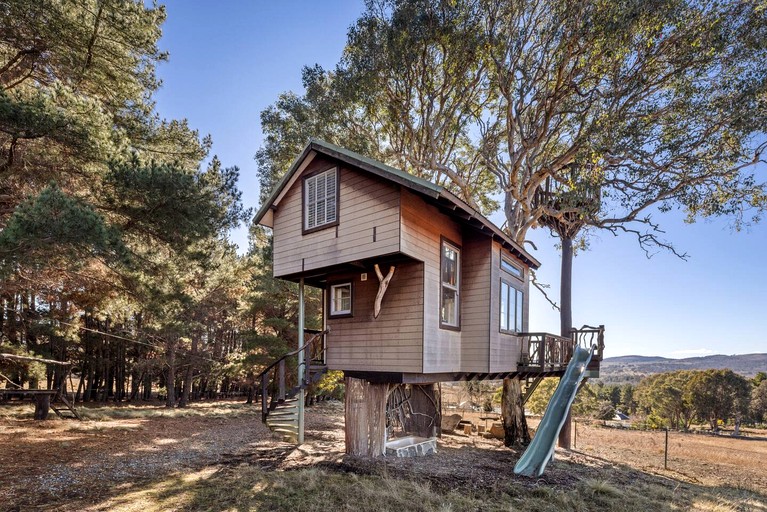 Tree Houses (Australia, Carwoola, New South Wales)