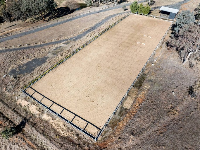 Tree Houses (Australia, Carwoola, New South Wales)