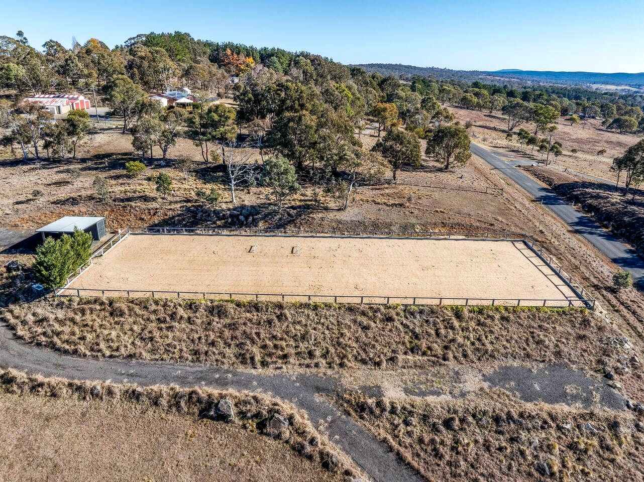 Enchanting Treetop Hideaway with Starry Balcony Bedroom near Canberra in Carwoola, Australia