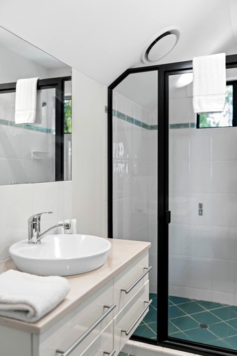 Vacation Rentals (Australia, Ravensbourne, Queensland)