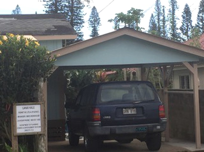 Cottages (Lanai City, Hawaii, United States)