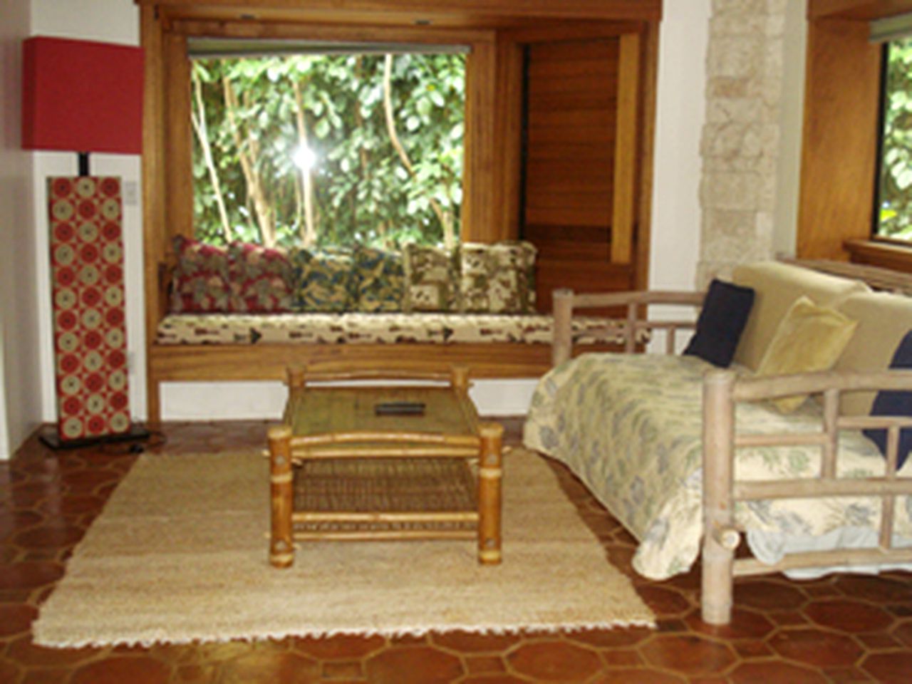 Exclusive Vacation Rental for Large Groups on the Shores of Anini Beach on the Island of Kauai in Hawaii