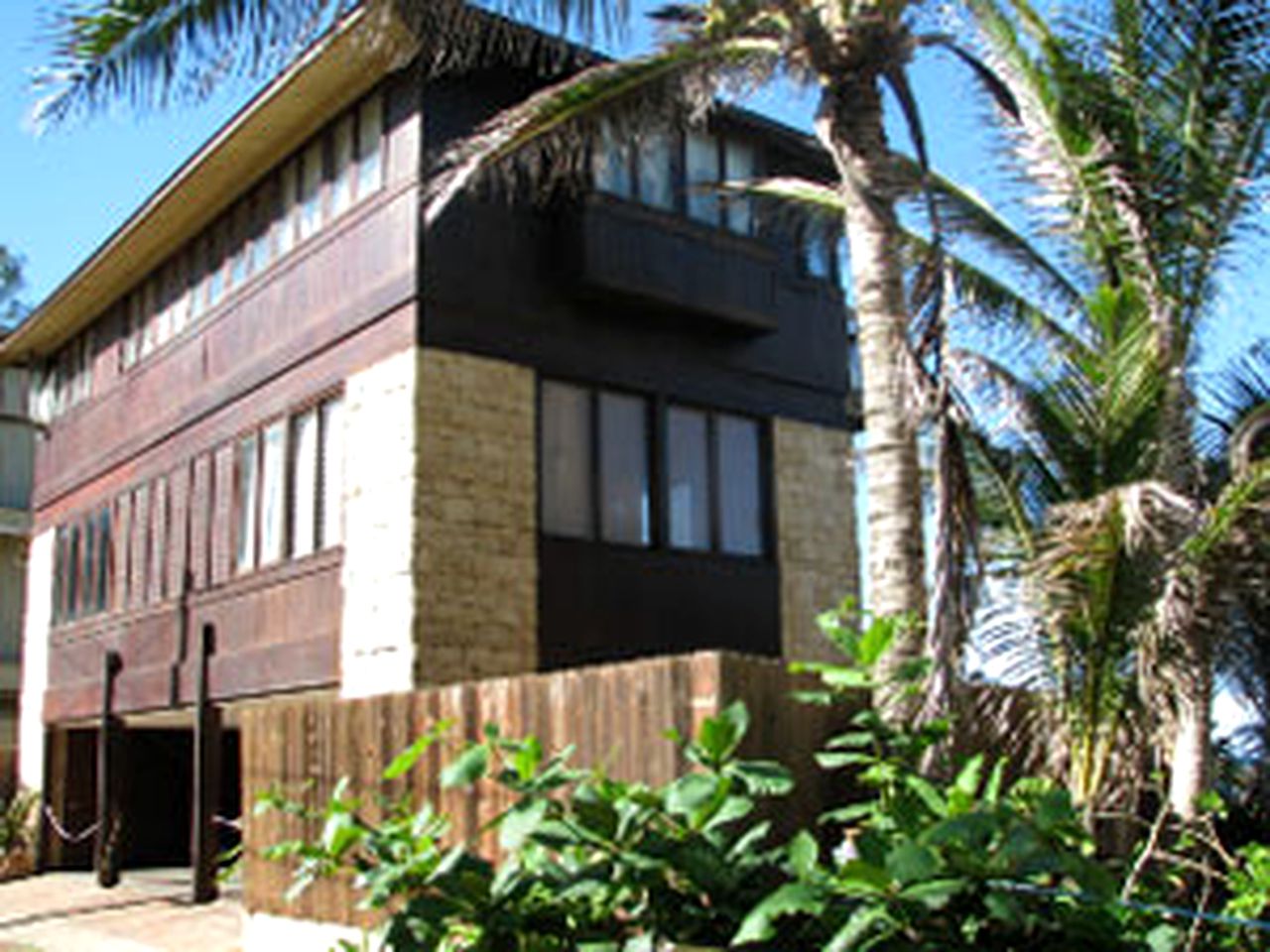 Beach Houses (Anahola , Hawaii, United States)