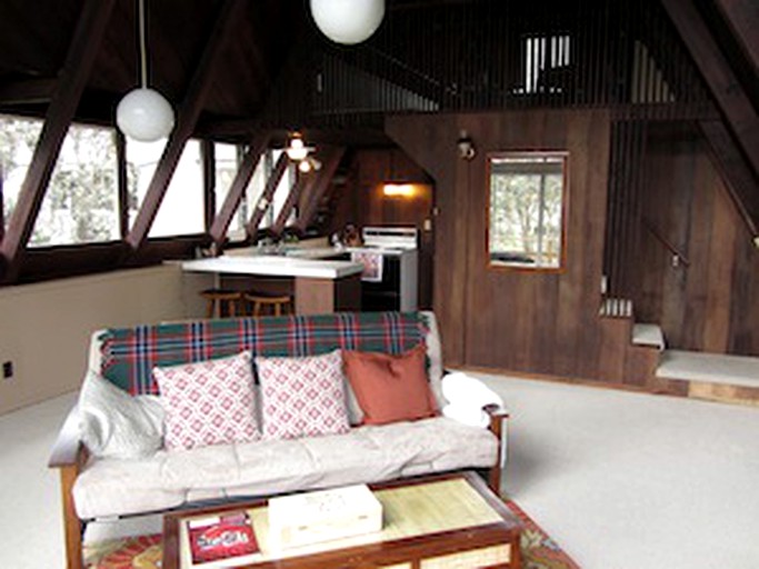 A-Frame Cabins (Volcano, Hawaii, United States)