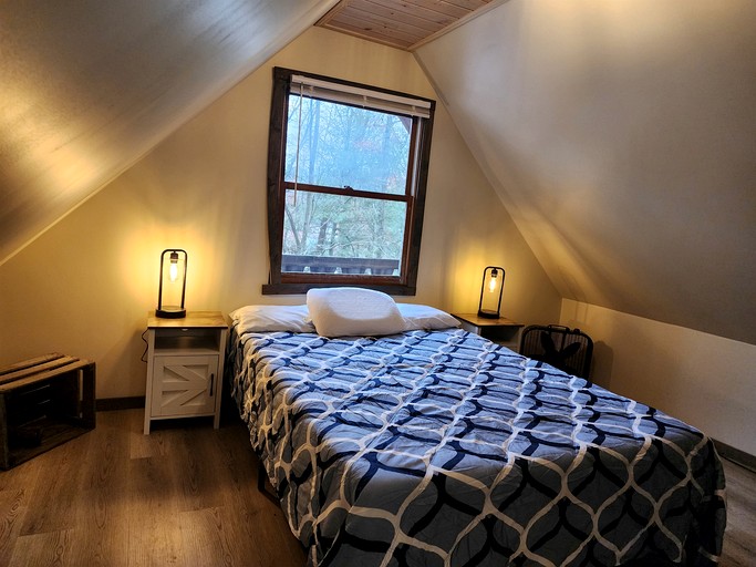 Cabins (United States of America, Reed City, Michigan)
