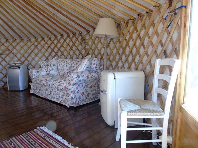 Yurts (Pescara, Abruzzo, Italy)