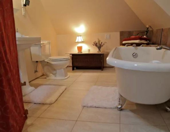 Nature Lodges (Smithers, British Columbia, Canada)