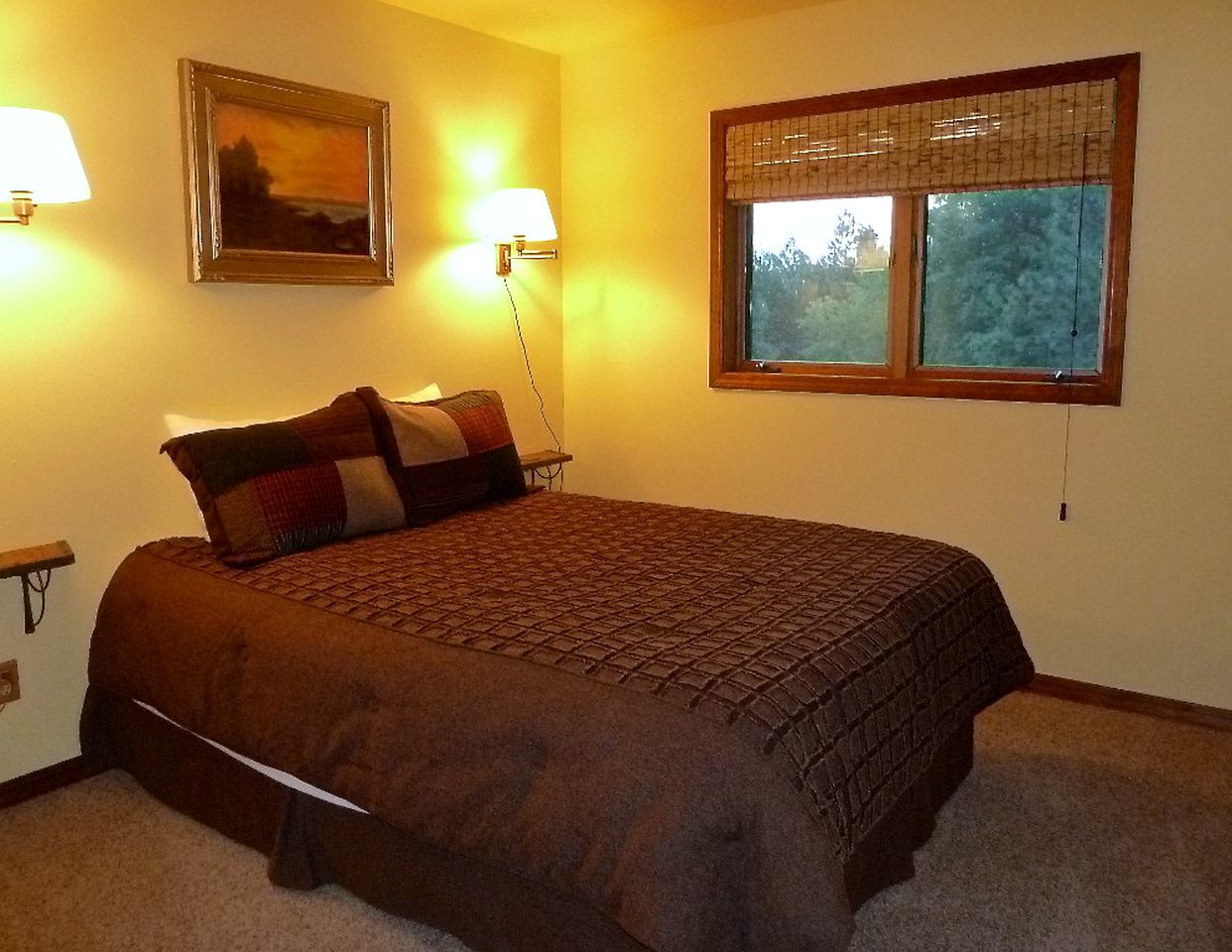 Secluded Cabin Rental with 20 Acres of Private Forest near Missoula, Montana