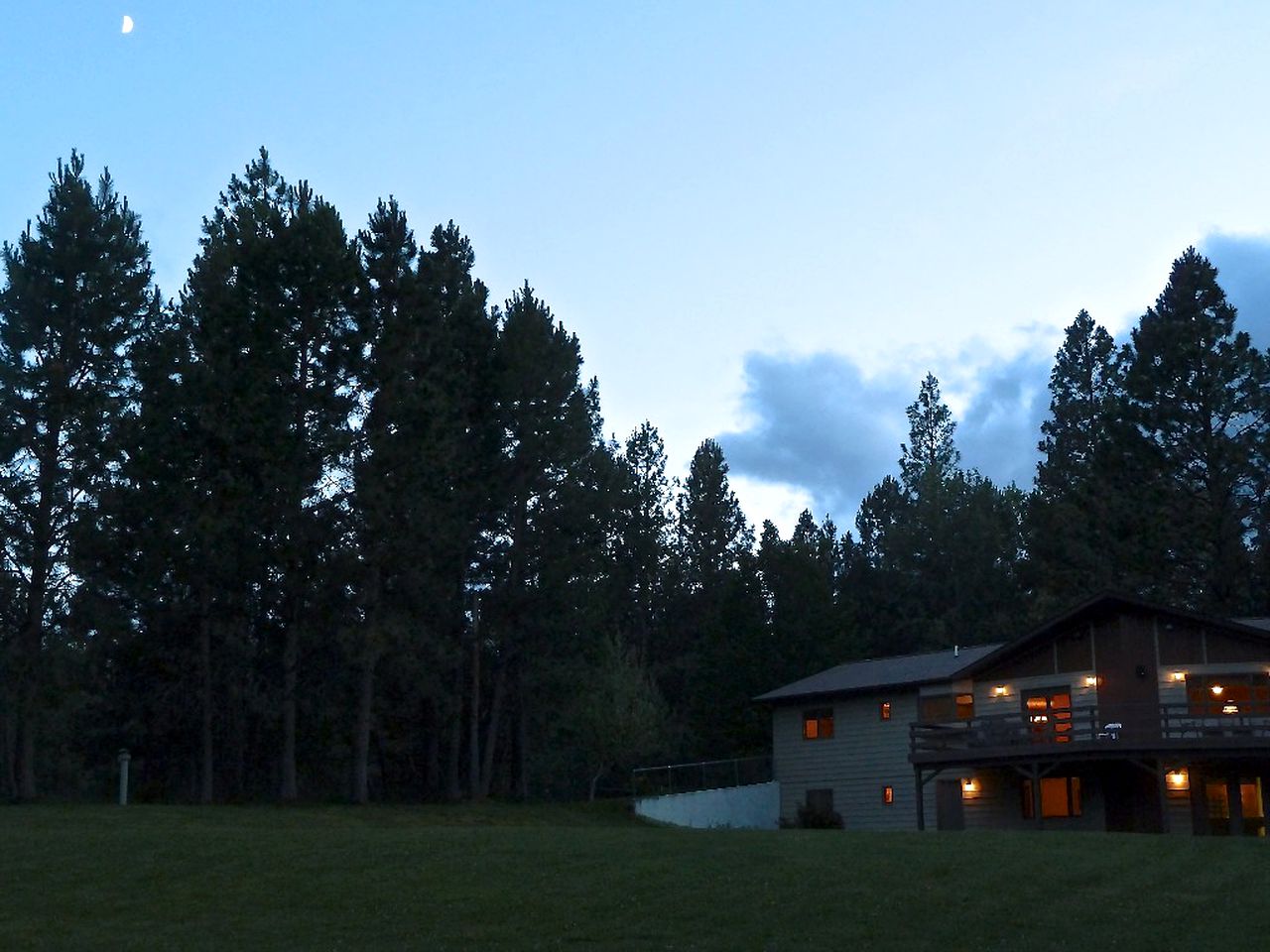 Secluded Cabin Rental with 20 Acres of Private Forest near Missoula, Montana