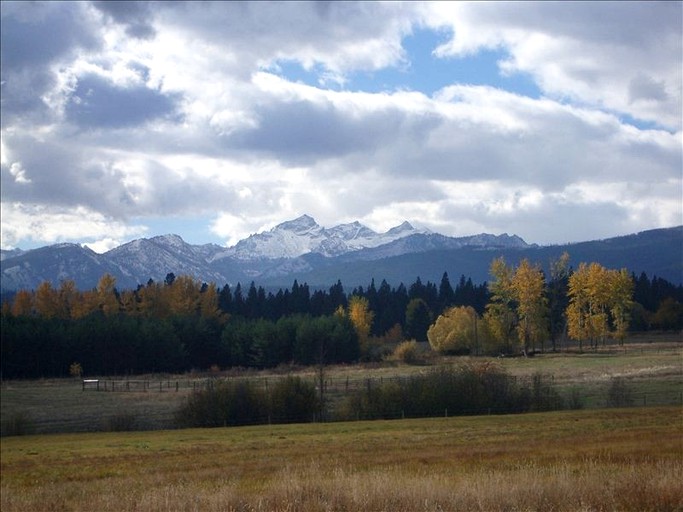 Cabins (Hamilton, Montana, United States)
