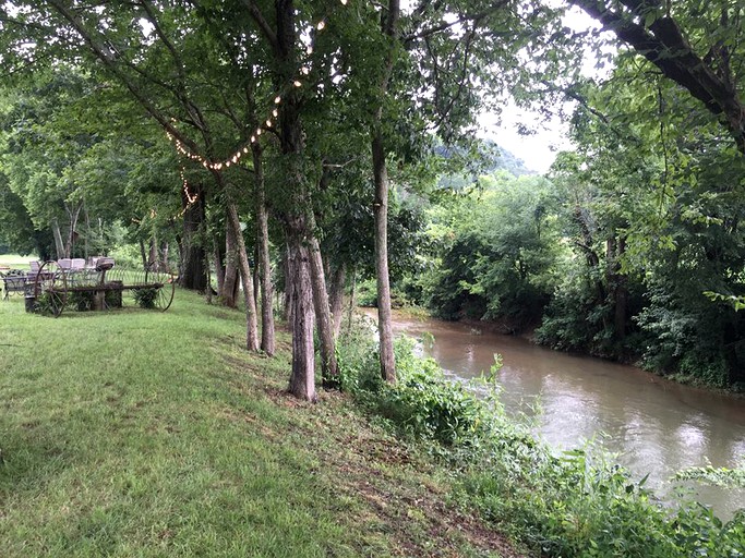 Getaway for Two in Kingston Springs, Tennessee