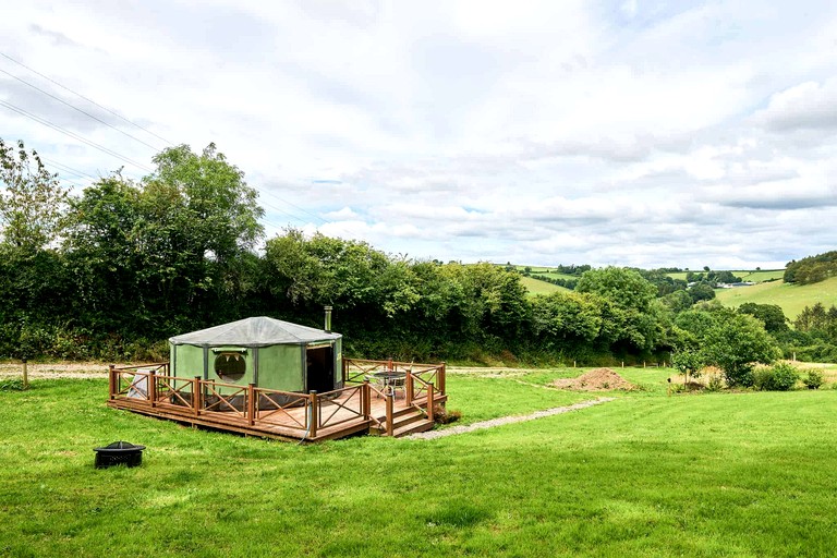 Delightful Yurt with Spacious Colorful Interior in England