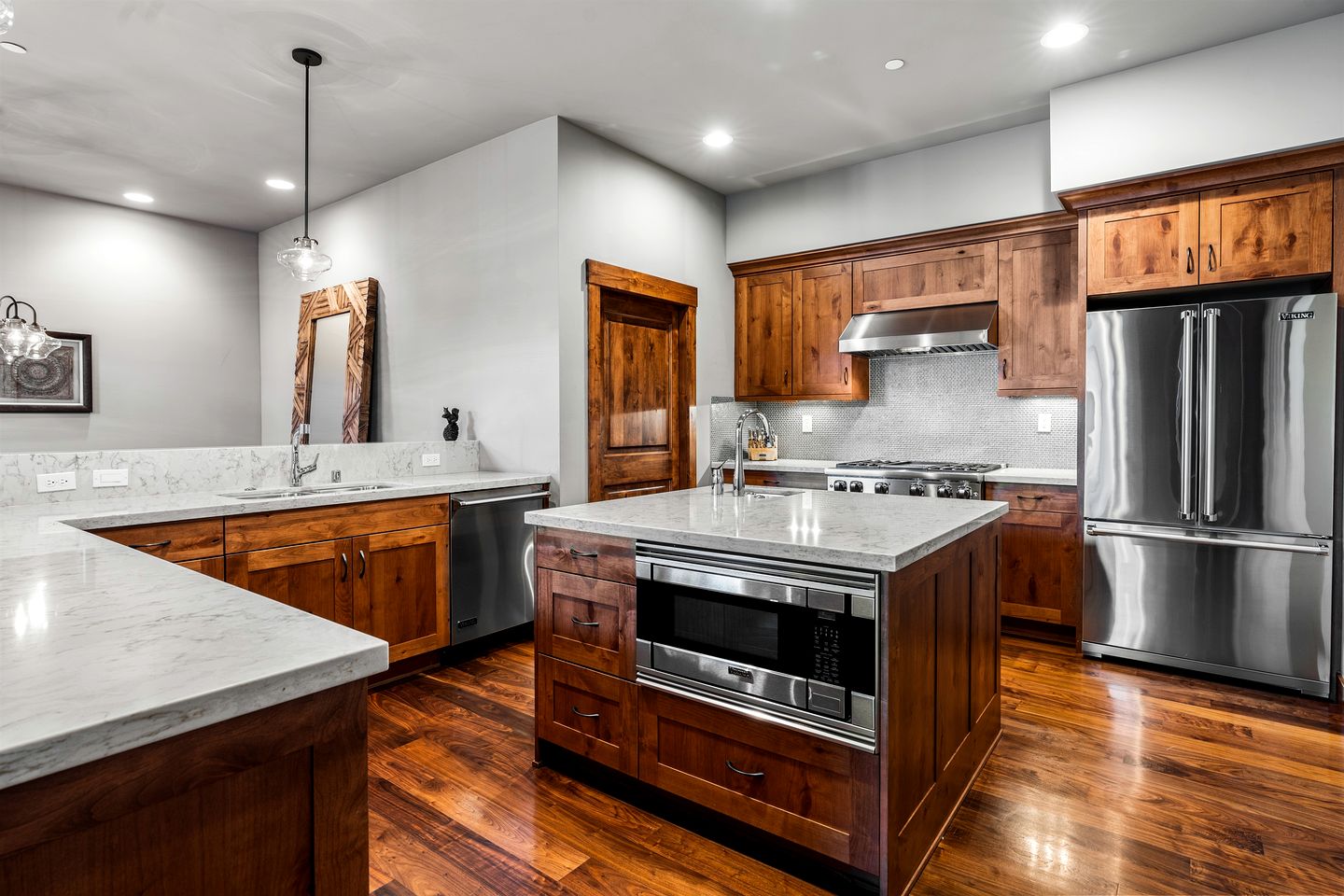 Radiant Mountain Vacation Rental Haven near Lake Tahoe in California
