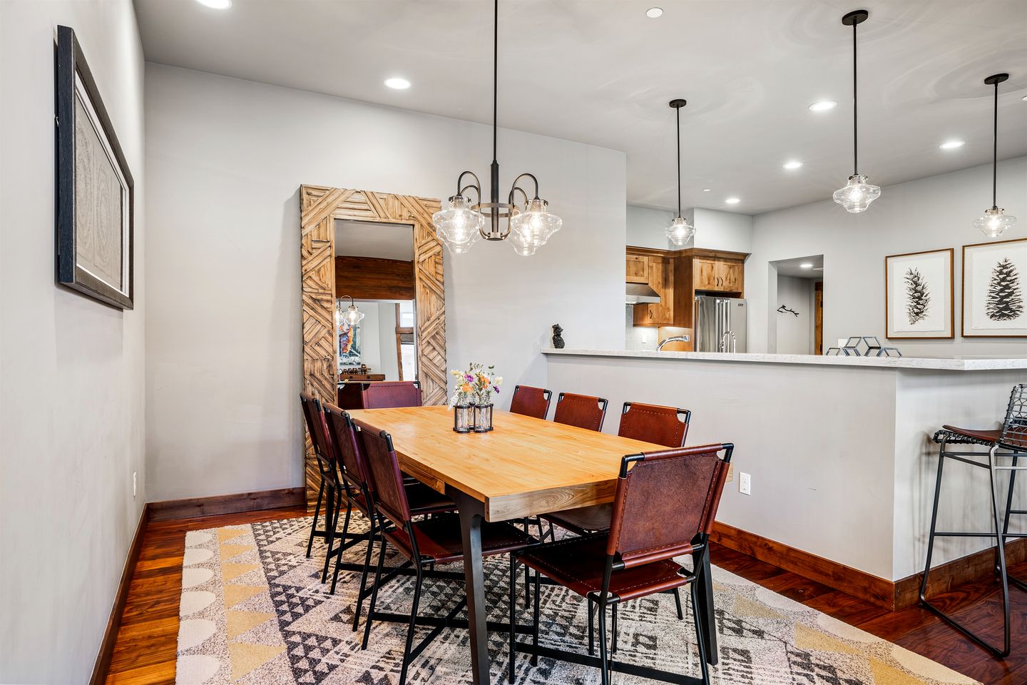 Radiant Mountain Vacation Rental Haven near Lake Tahoe in California
