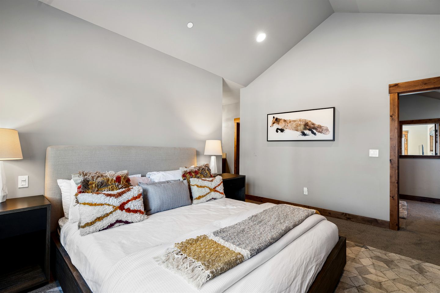 Radiant Mountain Vacation Rental Haven near Lake Tahoe in California