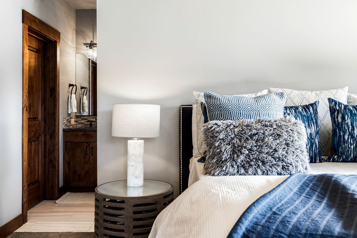 Radiant Mountain Vacation Rental Haven near Lake Tahoe in California