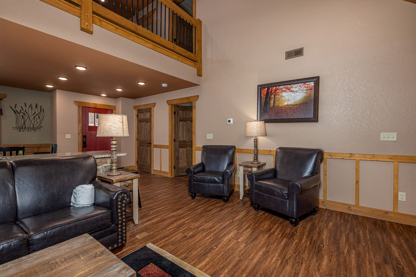 Pet-friendly Cabin with Outdoor Pool, Spa and Pool Table in Gatlinburg, Tennessee