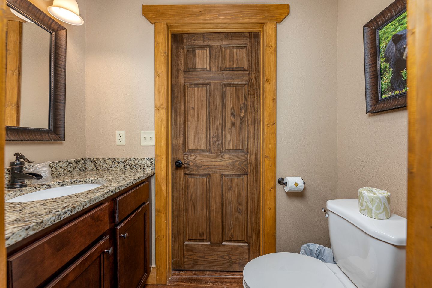 Pet-friendly Cabin with Outdoor Pool, Spa and Pool Table in Gatlinburg, Tennessee